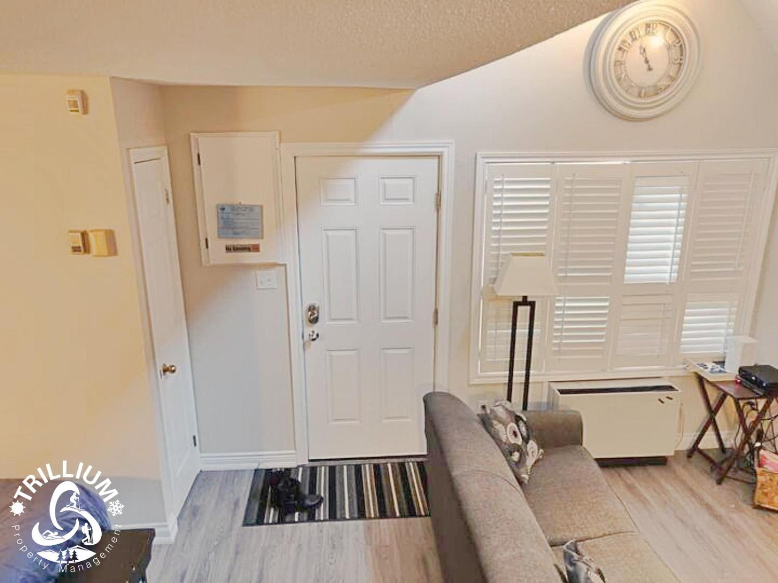 Blue Mountain, Collingwood - Loft Condo, Sleeps 4 Blue Mountains Zewnętrze zdjęcie