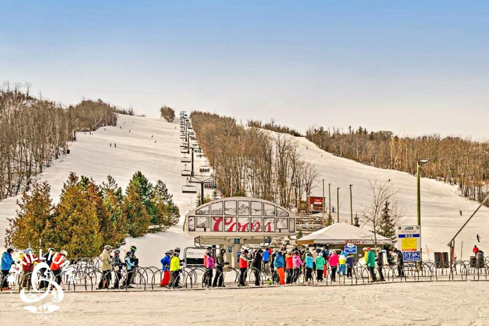 Blue Mountain, Collingwood - Loft Condo, Sleeps 4 Blue Mountains Zewnętrze zdjęcie